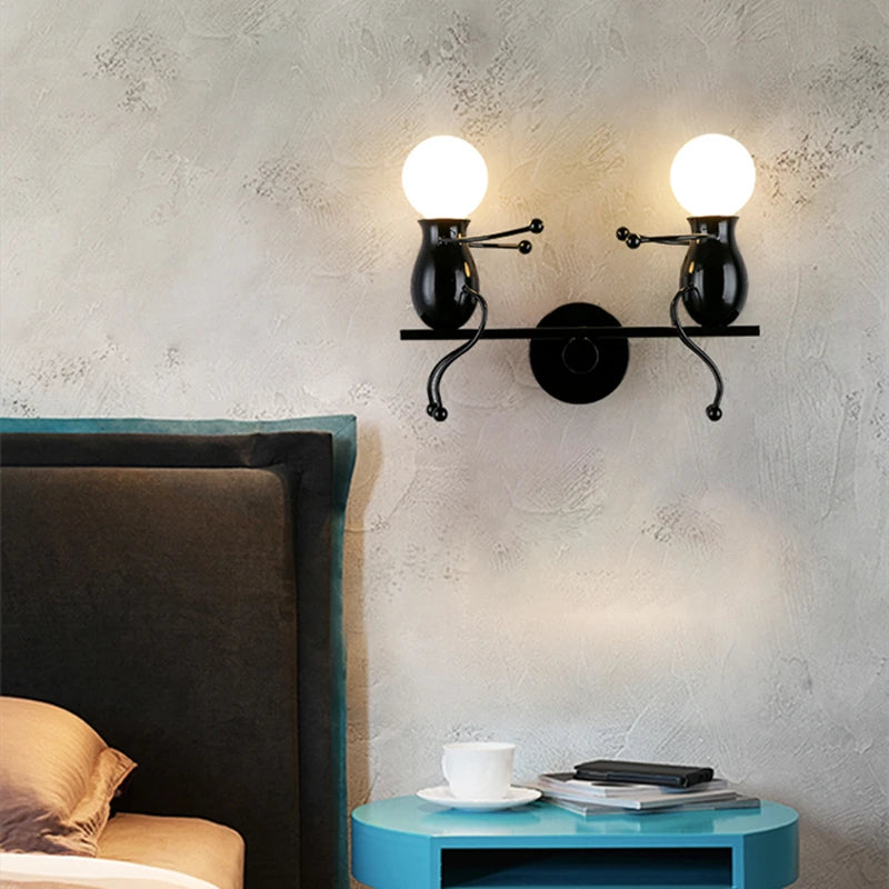 Applique Silhouette Humaine Fer – Sculpture Lumineuse Murale