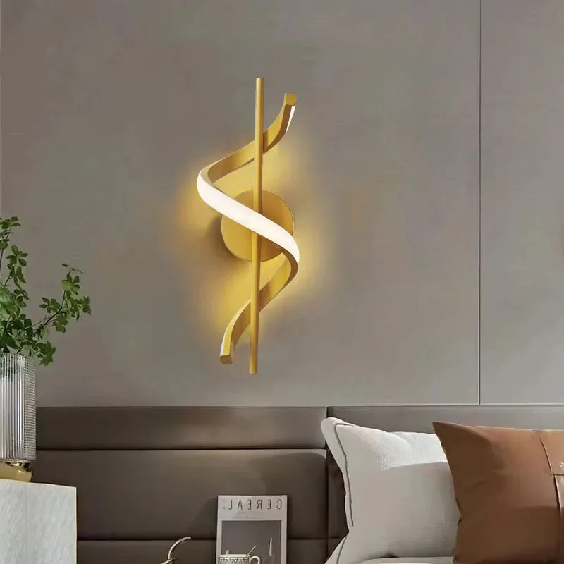 Applique Spirale LED Dorée ou Noire – Chambre Salon Nordique