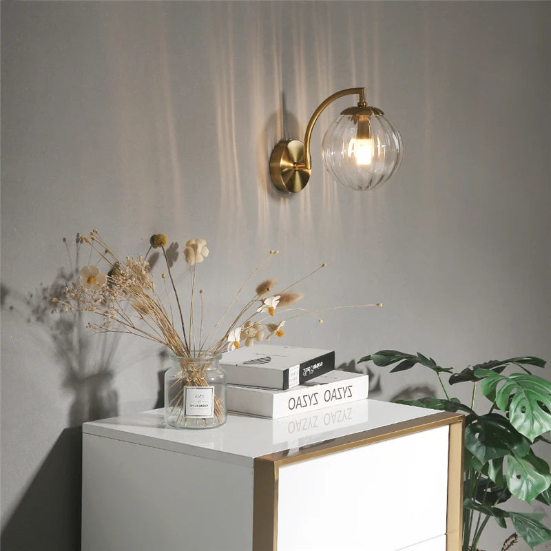Applique Boule Verre Colorée – Déco Chic Chambre Salle de Bain