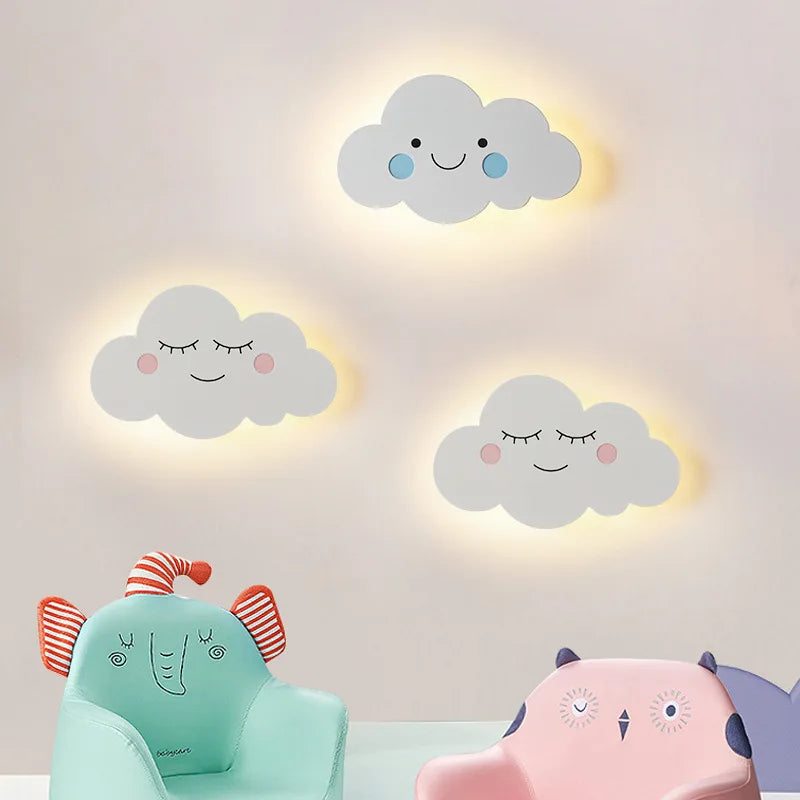 Applique Nuage Souriant LED – Veilleuse Créative Chambre Enfant