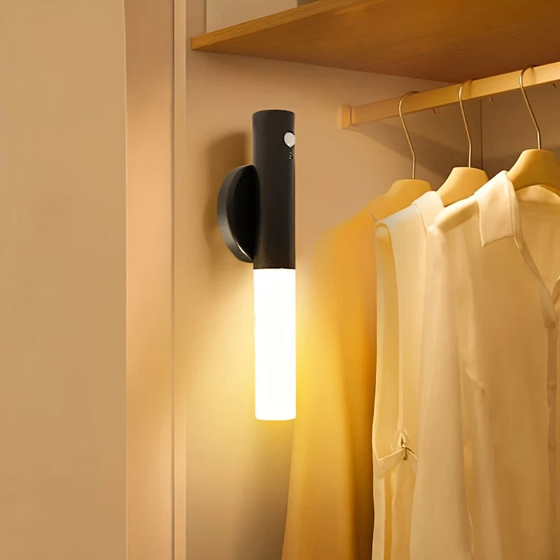 Applique LED Magnétique Détecteur de Mouvement USB – Couloir Escalier