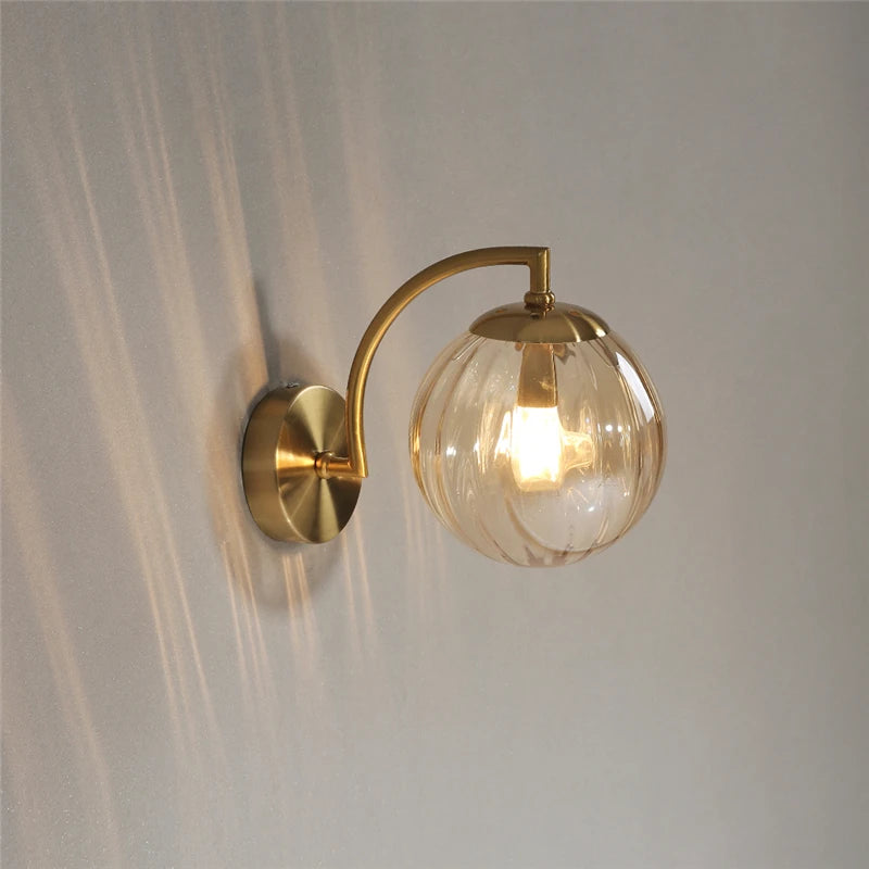 Applique Boule Verre Colorée – Déco Chic Chambre Salle de Bain