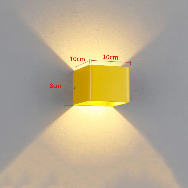 Applique LED Cube Colorée – Chambre Salon Couloir Design
