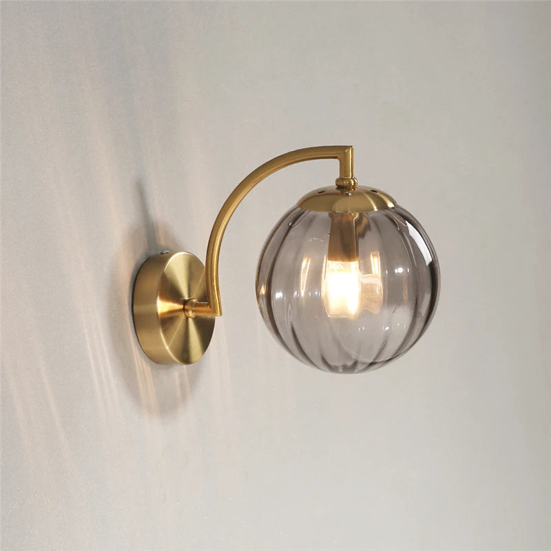 Applique Boule Verre Colorée – Déco Chic Chambre Salle de Bain