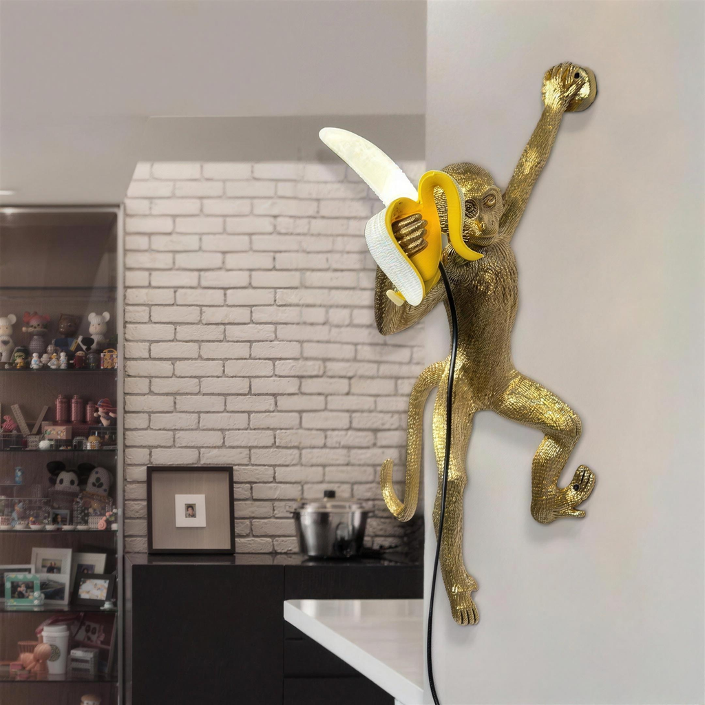 Applique singe dore cuisine design