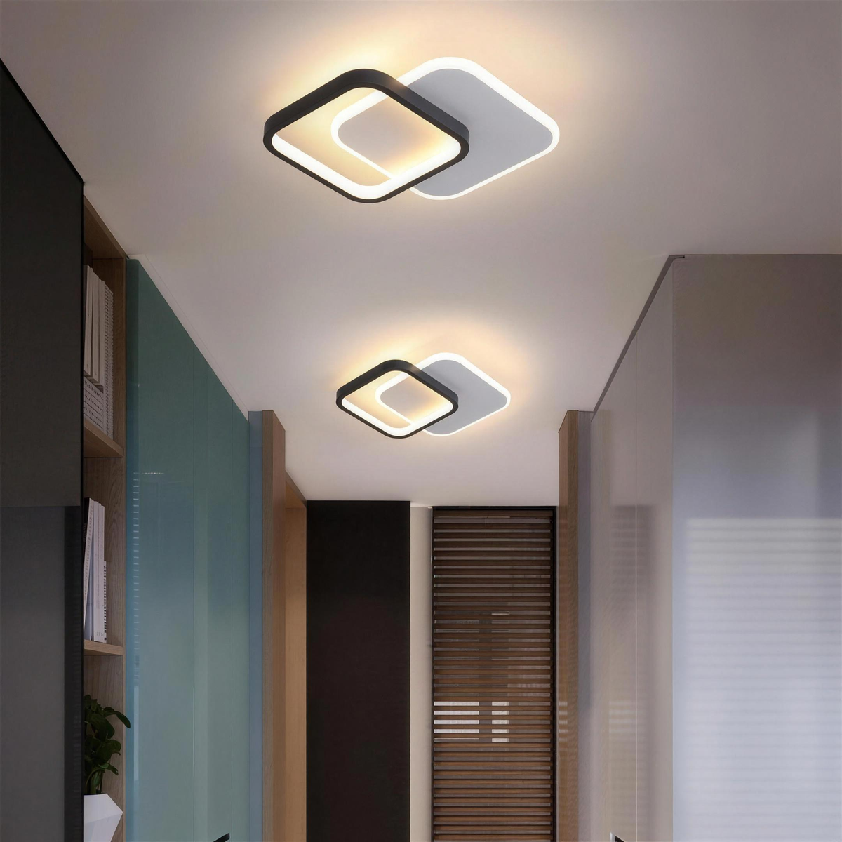 Plafonnier LED carre couloir moderne